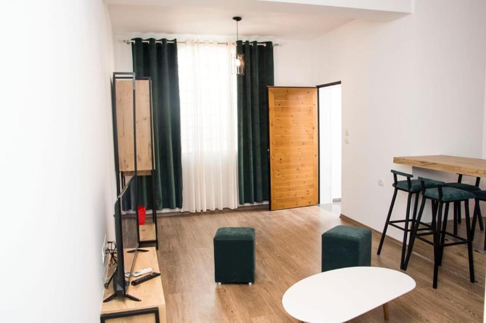 Apartament Stefani Sarandë Eksteriør billede