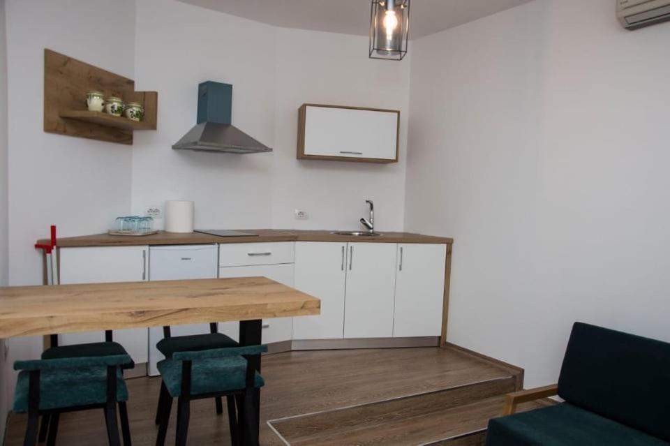 Apartament Stefani Sarandë Eksteriør billede