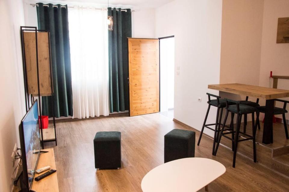 Apartament Stefani Sarandë Eksteriør billede